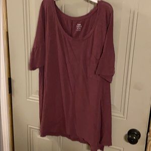 Old Navy Mauve Boyfriend Tee
